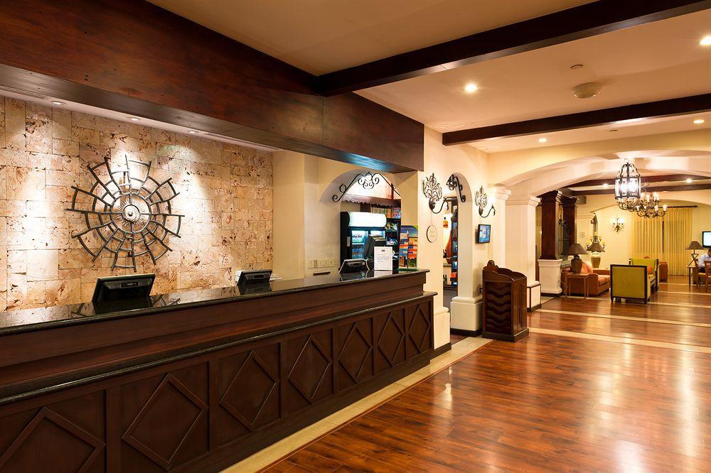 מלון Courtyard By Marriott סנטו דומינגו מראה חיצוני תמונה