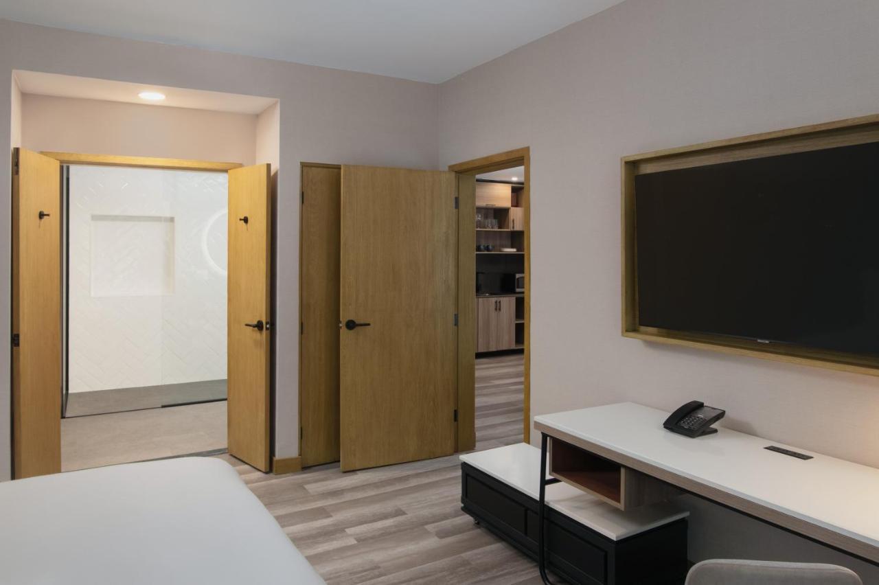 מלון Courtyard By Marriott סנטו דומינגו מראה חיצוני תמונה