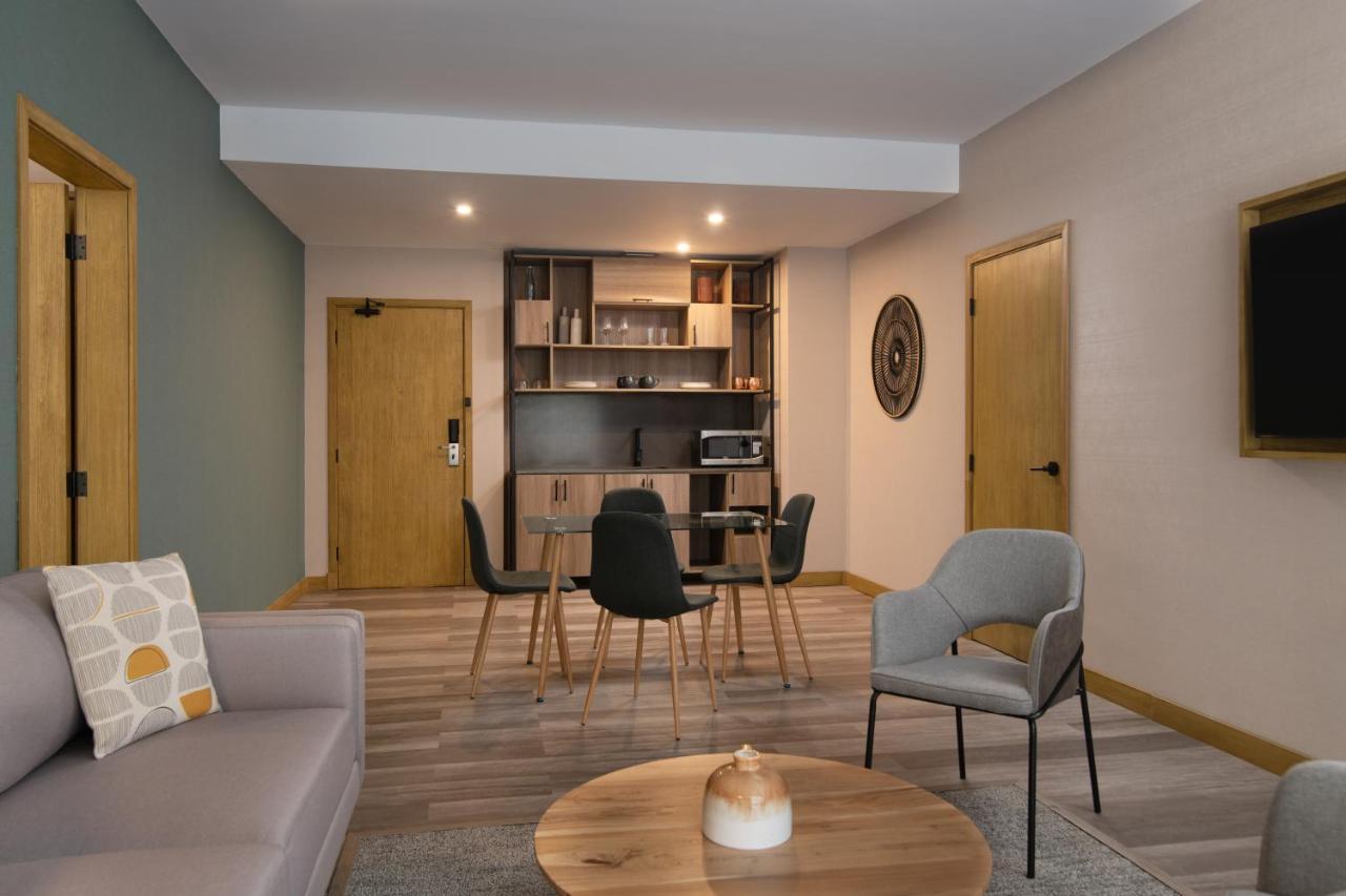 מלון Courtyard By Marriott סנטו דומינגו מראה חיצוני תמונה