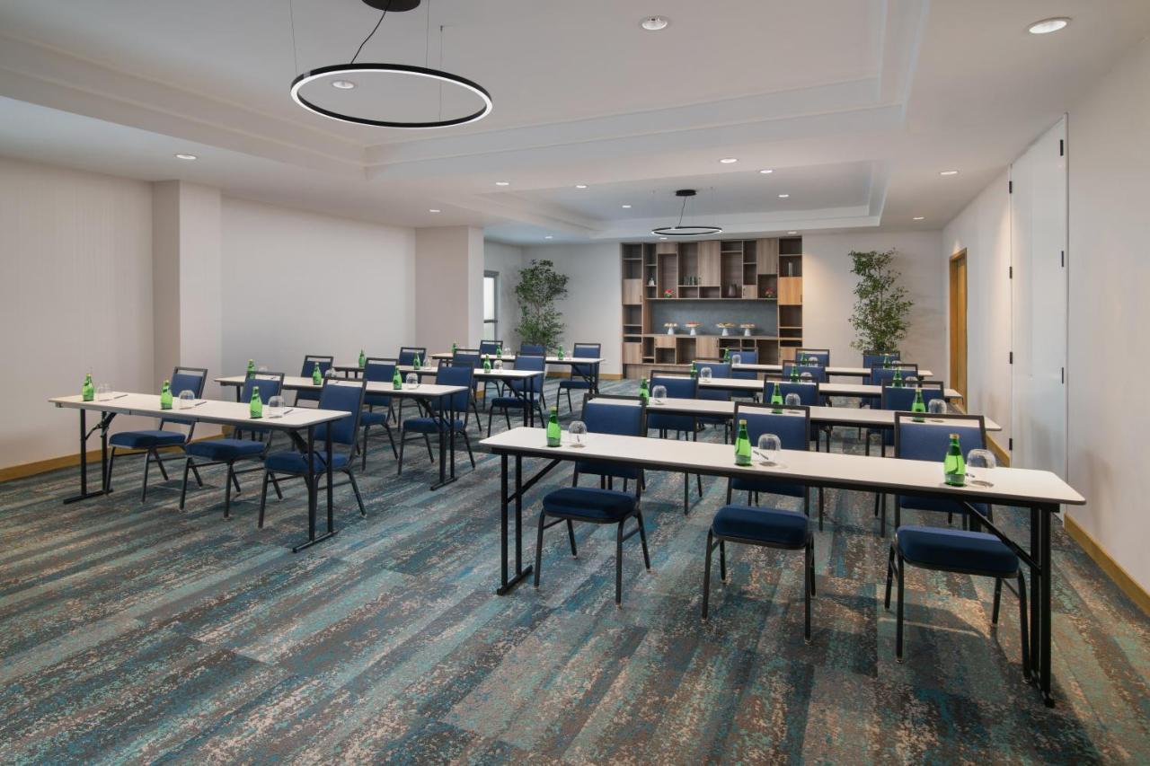 מלון Courtyard By Marriott סנטו דומינגו מראה חיצוני תמונה
