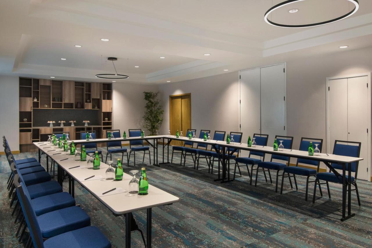 מלון Courtyard By Marriott סנטו דומינגו מראה חיצוני תמונה
