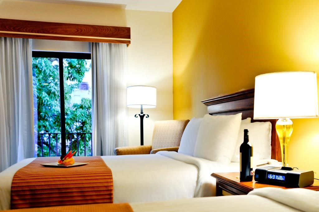 מלון Courtyard By Marriott סנטו דומינגו מראה חיצוני תמונה